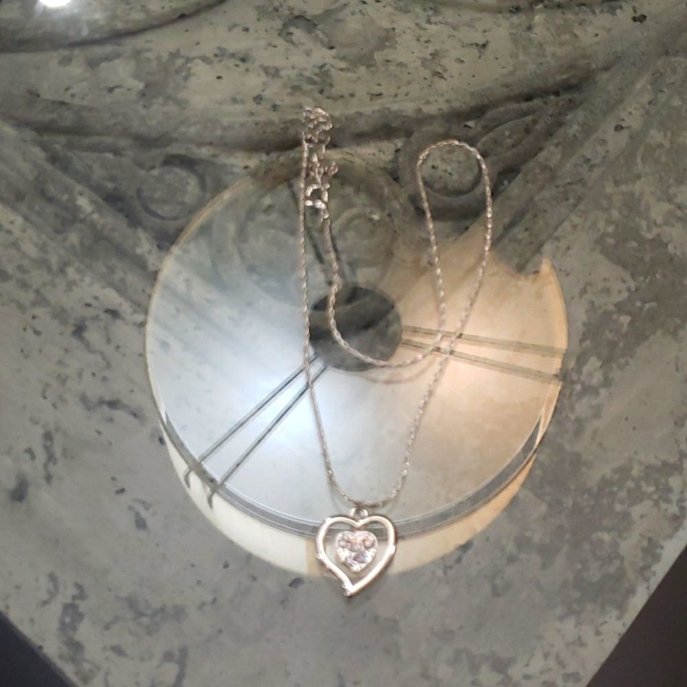 HEART Silver Tone Pendant with Necklace New